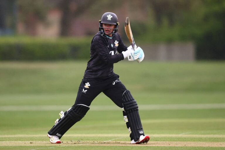 Danni Wyatt-Hodge Smash Century as Surrey Crush Warwickshire in One-Day Cup