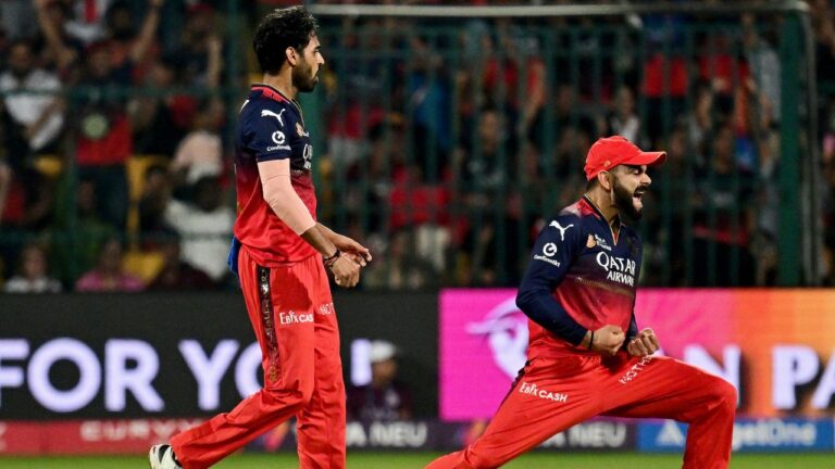 Virat Kohli Praises Bhuvneshwar Kumar as IPL Legend