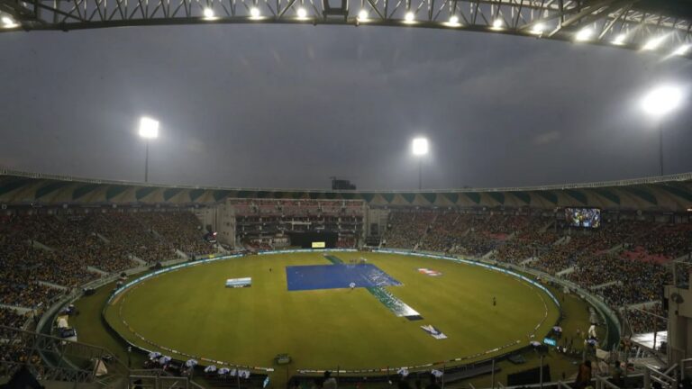 IPL 2026: LSG vs CSK Match 59 – Ekana Stadium Pitch & Weather Report Analysis