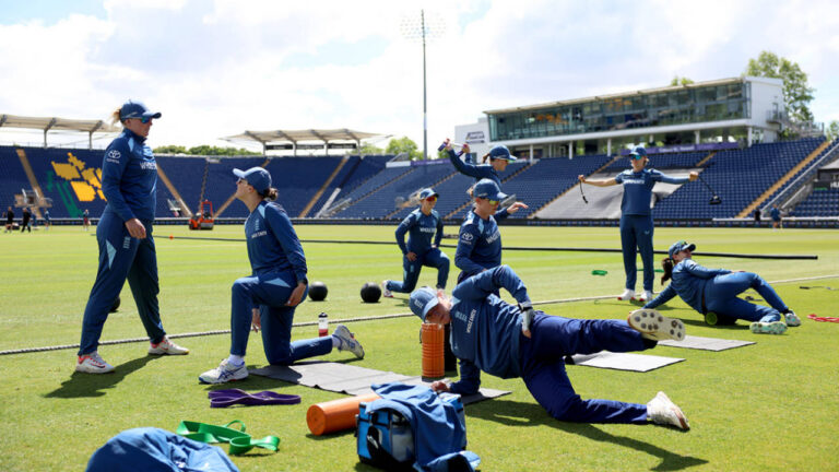 New Zealand Bowl First in Cardiff ODI Amid Rain Threats