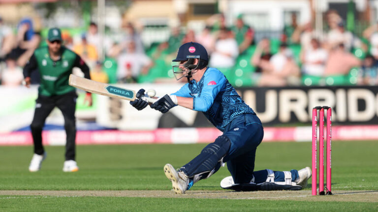 Donald demolition job seals local bragging rights for Derbyshire – Derbyshire Falcons Clinch Thrilling Blast Victory Over Notts Outlaws