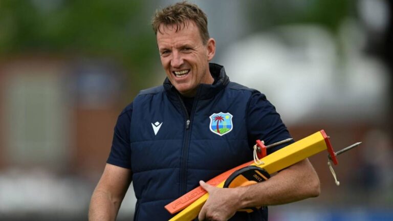 Damien Wright leaves West Indies role to return to Tasmania as bowling coach